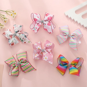 Détails de nœuds à cheveux arc-en-ciel colorés avec centre en diamant pour filles