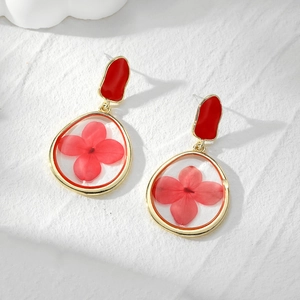 Irregular red enamel geometric drop earrings with real dried flower pendant in resin