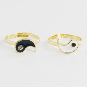 Adjustable Tai Chi Yin Yang couple rings set in gold plated alloy with enamel finish
