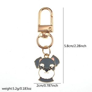 Détails du porte-clés Schnauzer avec dimensions affichant 5,8 cm de hauteur et 2 cm de largeur