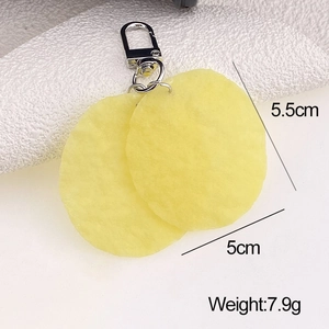 Detailed size and weight view of wavy potato chip keychain with silver lobster clasp