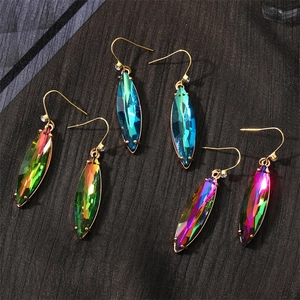Boucles d'Oreilles Pendantes en Cristal Taille Marquise Style Coréen Élégantes Boucles d'Oreilles à Crochet en Alliage Strass