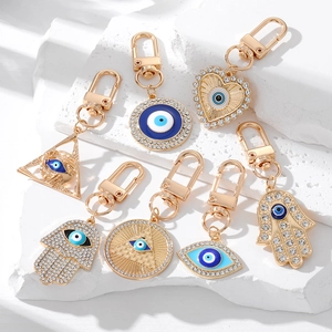 Vintage Ethnic Style Evil Eye Hamsa Hand Keychain For Women Alloy Rhinestone Heart Pendant Drip Oil Bag Charm Jewelry