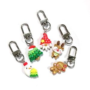 Christmas Mini Keychain Soft PVC Resin Santa Claus Snowman Reindeer Gingerbread Man Tree Pendant Bag Charm Holiday Party Favor Gift