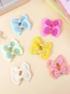 Détail des barrettes à cheveux en couches de six couleurs pour filles et enfants