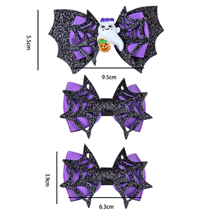 Noeuds à cheveux Halloween violets avec chauves-souris noires brillantes pour fillettes