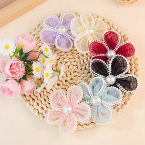 Flor de Cinco Pétalos de Malla Hecha a Mano Con Perlas Artificiales de Imitación Para Accesorios de Cabello DIY y Decoración de Ropa