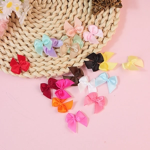 Mini nœuds en ruban de polyester colorés pour la couture DIY et les accessoires