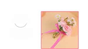 Fiore all'occhiello fatto a mano con rosa rosa, margherita bianca e lungo nastro