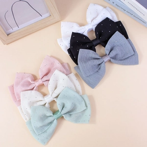 Lot de 6 nœuds papillon à paillettes en couleurs assorties rose blanc et vert menthe