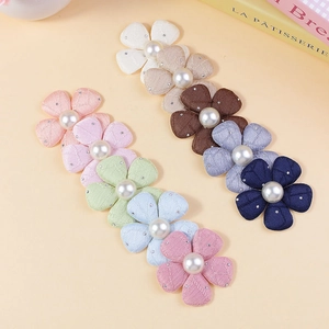 Accessori capelli fiori di cotone con strass in nove colori e perle centrali