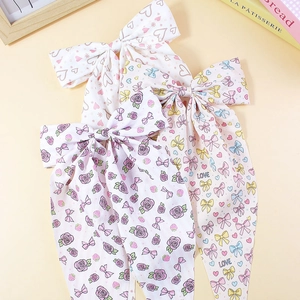 Set di 3 fermagli per capelli con fiocco lungo a motivi floreali eleganti e stampe dolci