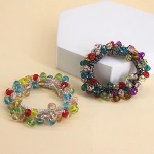 Lot de chouchous à perles colorées avec cristaux facettés sur supports géométriques