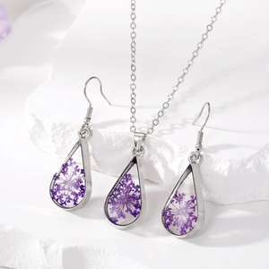 Water drop resin jewelry set with purple dried flowers necklace and hook earrings