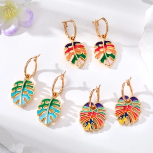 Boucles d'Oreilles Boho Vintage en Alliage d'Émail de Feuille de Monstera pour Femmes Coloré Plante Tropicale Créoles Bijoux
