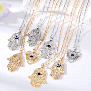 Bohemian Alloy Rhinestone Evil Eye Heart Pendant Necklace Hamsa Hand Hollow Out Ethnic Style Jewelry For Women Daily Party Gift