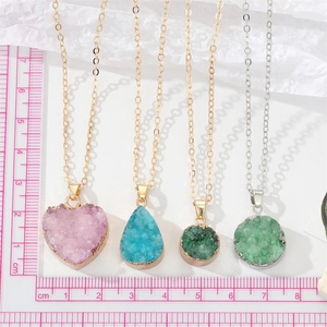 Retro geometrische natuurlijke druzy steen kettingen met gouden ketting in hartvorm