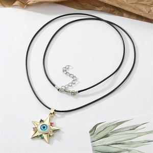 Collier étoile hexagramme doré avec strass colorés et pendentif œil de protection