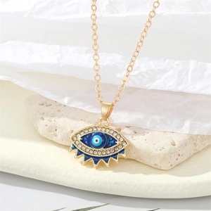 Vintage Evil Eye Pendant Necklace Alloy Rhinestone Blue Turkey Eye Clavicle Chain For Women Ethnic Style Jewelry Daily Accessory