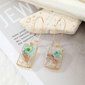 Rectangle resin drop earrings with dried flowers, gold foil, and pearls for women