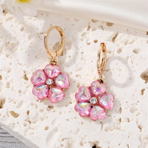 Boucles d'oreilles fleurs de cerisier roses avec cristaux sur support en pierre