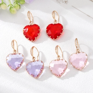 Boucles d'Oreilles Pendantes en Cristal en Forme de Cœur Pour Femmes Alliage Micro Incrusté Zircon Cœur en Verre Bijoux