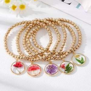Bracciale a Sfere in Oro di Lega Stile Pastorale Ciondolo con Fiori Secchi Veri Gioielli Botanici in Resina per Donne