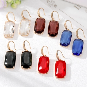 Boucles d'Oreilles Pendantes en Zircone Carrée Vintage pour Femmes Boucles d'Oreilles Crochet en Alliage de Cristal Pavé Bijoux Géométriques de Mode Cadeau de Mariage