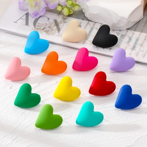 Minimalist Matte Resin Heart Stud Earrings Colorful Macaron Candy Color Heart Shape Jewelry For Women Fashion Accessory