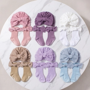Solid Color Jacquard Baby Turban Hat And Sock Set With Large Bow Soft Ribbed Knit Newborn Beanie Accessories For Infant Girls Boys