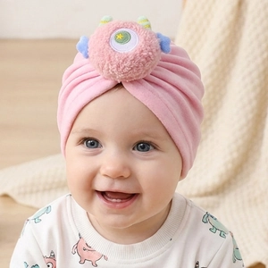 Cappello a turbante in velluto rosa per neonati con mostro di peluche e fodera