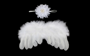 White feather baby angel wings and floral headband set for newborn photography props