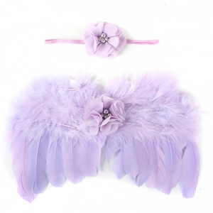 Ensemble photo nouveau-né lavande avec bandeau fleur et ailes d'ange en plumes