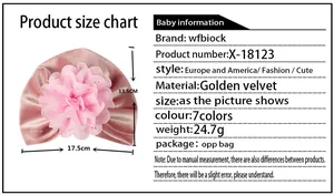 Tableau des tailles pour bonnet bébé en velours avec fleur, largeur 17,5 cm et hauteur 13,5 cm