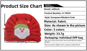 Dettaglio del cappello neonato in maglia rossa con decoro Babbo Natale 3D e specifiche