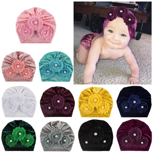 Baby Velvet Turban Hat Soft Gold Velvet Beanie With Artificial Pearl Flower For Infants Newborn Toddler Girls Fashion Headwear