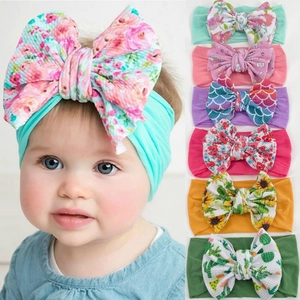Lot de six bandeaux à nœuds en nylon imprimés pour bébés avec motifs floraux souples
