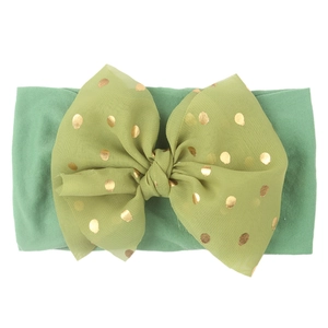 Bandeau bébé vert olive en nylon avec un grand nœud en dentelle à pois dorés