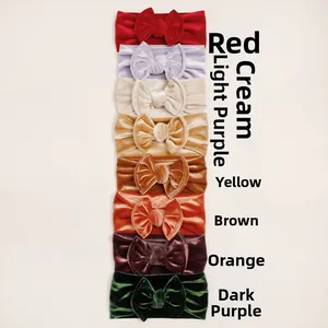 Lot de huit bandeaux bébé en velours doux avec nœuds en diverses couleurs vintage