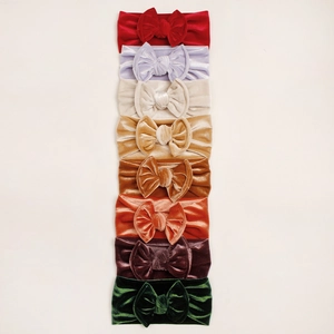 Lot de 8 bandeaux bébé en velours avec grands nœuds de différentes couleurs vives