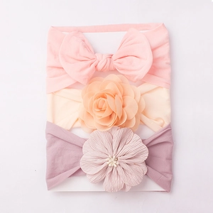Lot de 3 bandeaux doux pour bébé avec grands nœuds et motifs floraux en pastel