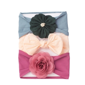 Lot de 3 bandeaux pour bébé avec motifs floraux colorés et tissu doux et élastique