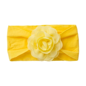 Cute yellow flower headband for babies made of soft elastic fabric for comfort