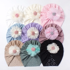 Breathable lace hollow-out baby hats with decorative bows in nine assorted pastel colors