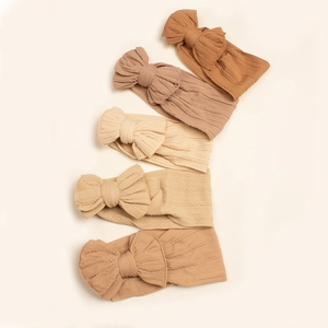 Lot de 5 bandeaux bébé tons café avec nœuds en maille texturée et bandes en nylon doux