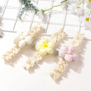 Lot de 3 bandeaux de bébé en dentelle douce avec décorations florales colorées