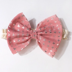 Nouveau bandeau bébé rose avec nœud, étoiles argentées et dentelle blanc cassé