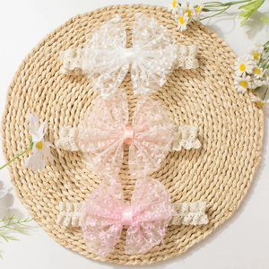Three-piece set of baby lace headband with embroidered mesh bows in white and pink