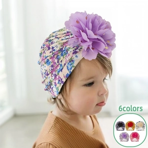 Mignon Bonnet Turban Floral pour Bébé Pull en Poliester Doux Avec Grosse Fleur 3D Impression Bronzante Accessoires pour Fillettes
