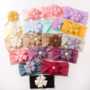Collection de bandeaux jacquard pour bébés avec grandes fleurs en tissu en seize couleurs vives